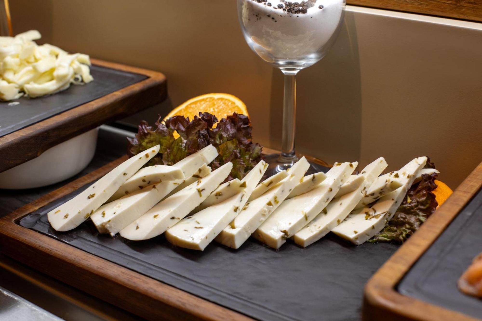 Bentley Hotel Old City-Special Class اسطنبول المظهر الخارجي الصورة Idiazabal cheese