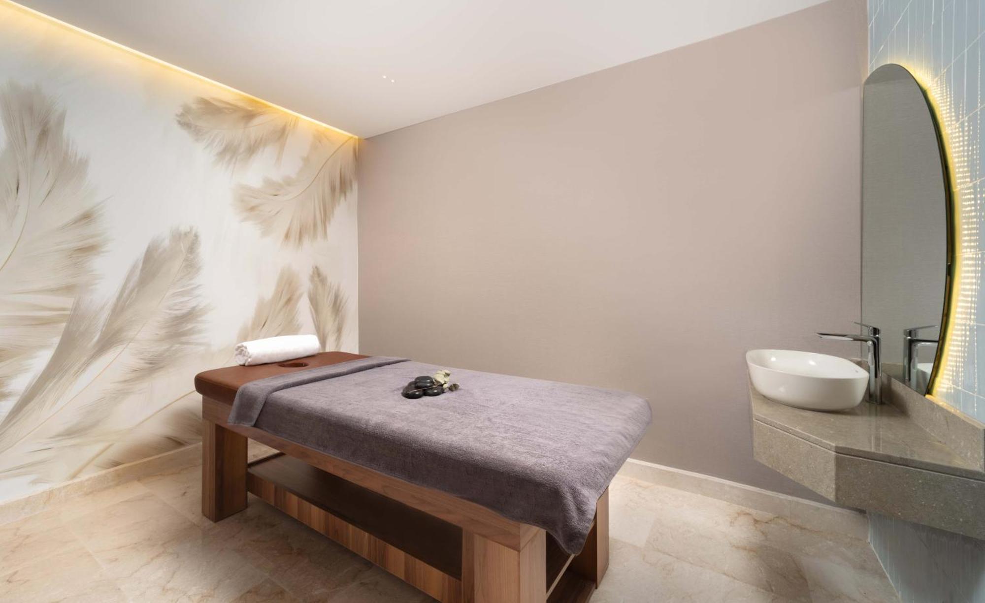 Bentley Hotel Old City-Special Class اسطنبول المظهر الخارجي الصورة A massage bed