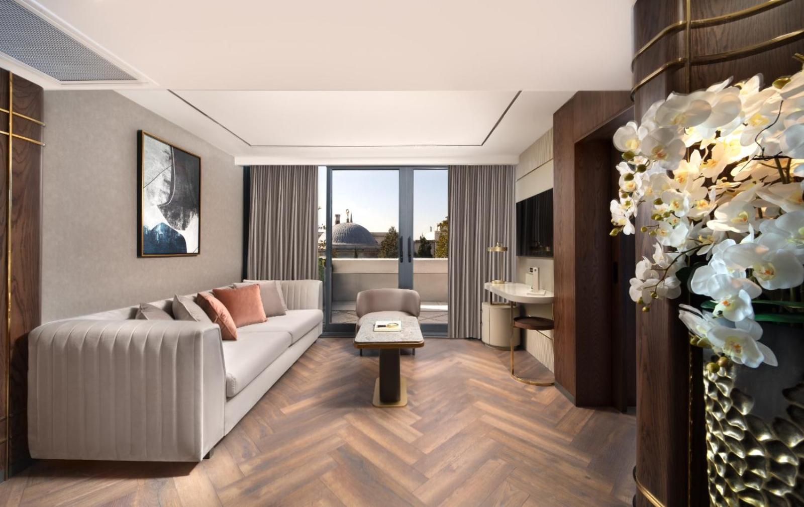 Bentley Hotel Old City-Special Class اسطنبول المظهر الخارجي الصورة The interior of a suite at The London West End